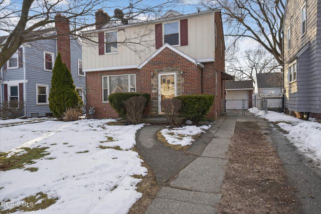 3935 Grantley Road, Toledo, OH 43613