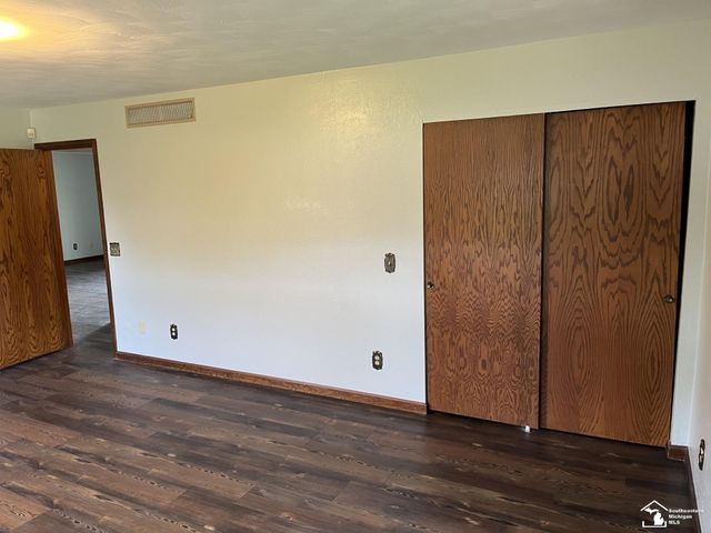 1303 W Erie Street, Bedford Twp, MI 48182
