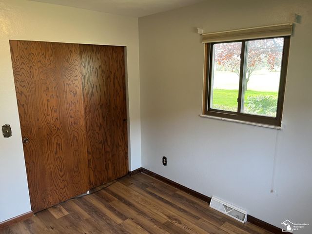 1303 W Erie Street, Bedford Twp, MI 48182