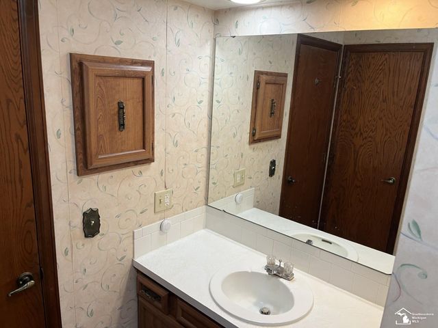 1303 W Erie Street, Bedford Twp, MI 48182