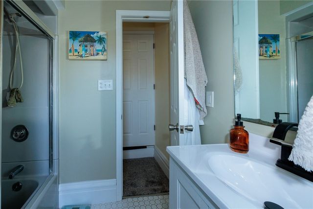 734 1st St, Verona, PA 15147