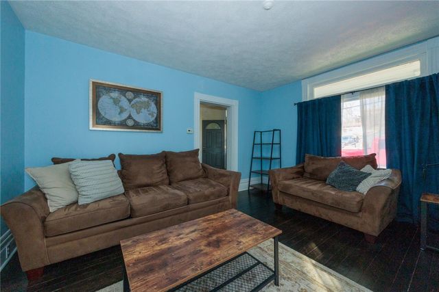 734 1st St, Verona, PA 15147