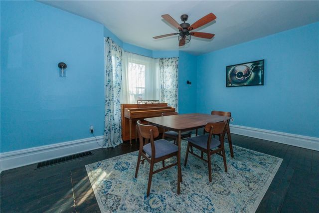 734 1st St, Verona, PA 15147