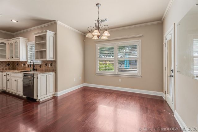 2508 Kingston Drive, Bartlesville, OK 74006