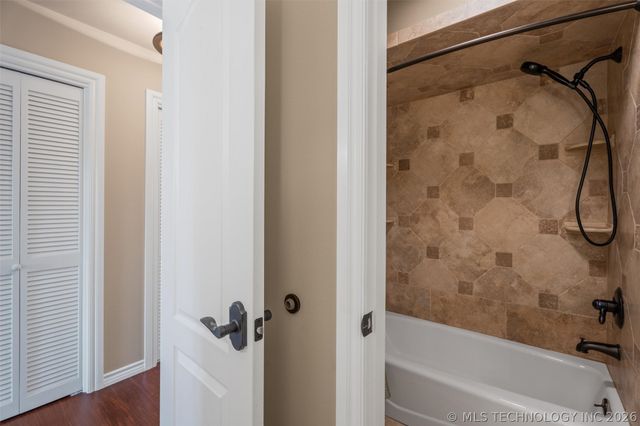 2508 Kingston Drive, Bartlesville, OK 74006