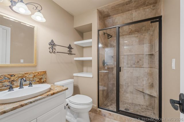 2508 Kingston Drive, Bartlesville, OK 74006