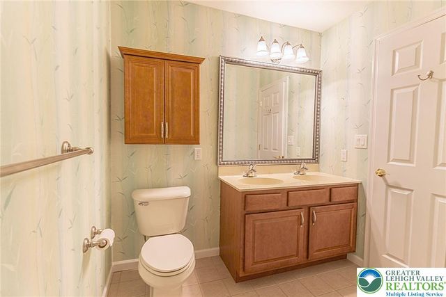 4024 Evergreen Road, Allentown City, PA 18104