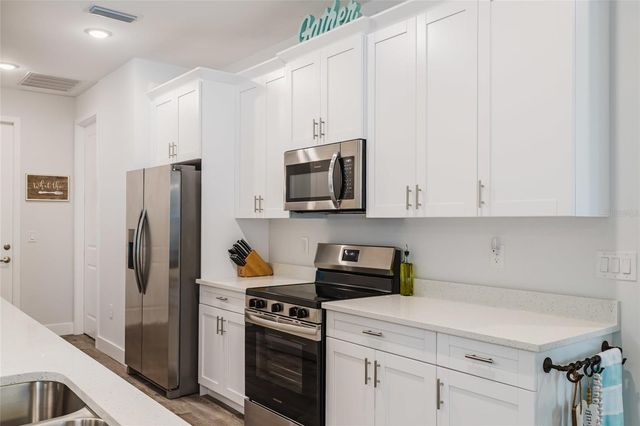 908 HIBISCUS AVENUE, Lehigh Acres, FL 33972