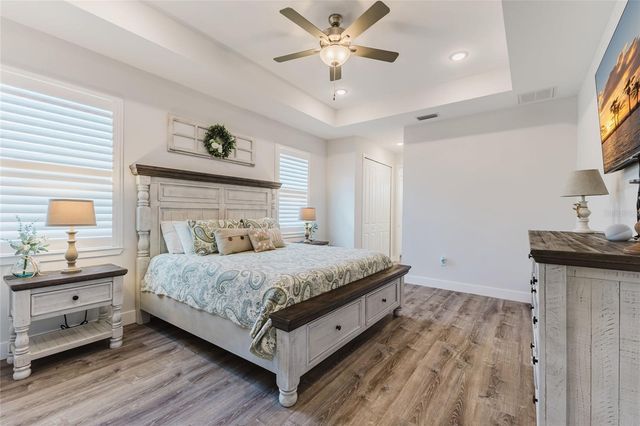 908 HIBISCUS AVENUE, Lehigh Acres, FL 33972