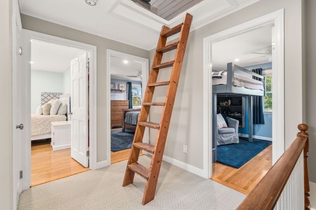 5 Juniper Lane, Medfield, MA 02052