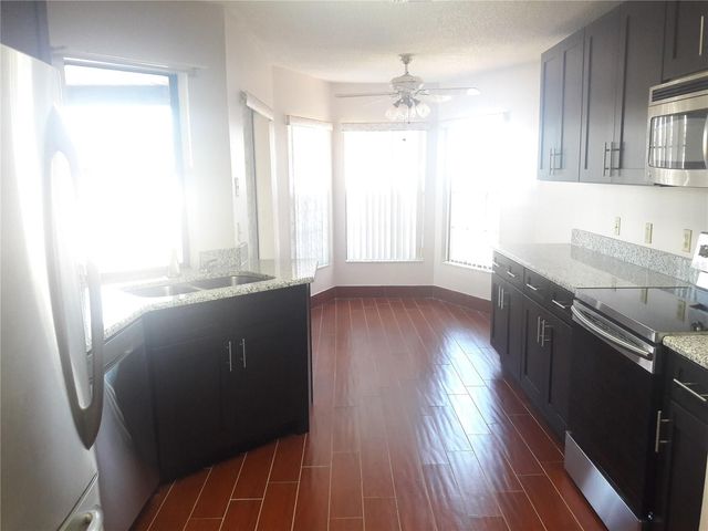 3400 LAKESHORE BOULEVARD, St Cloud, FL 34769