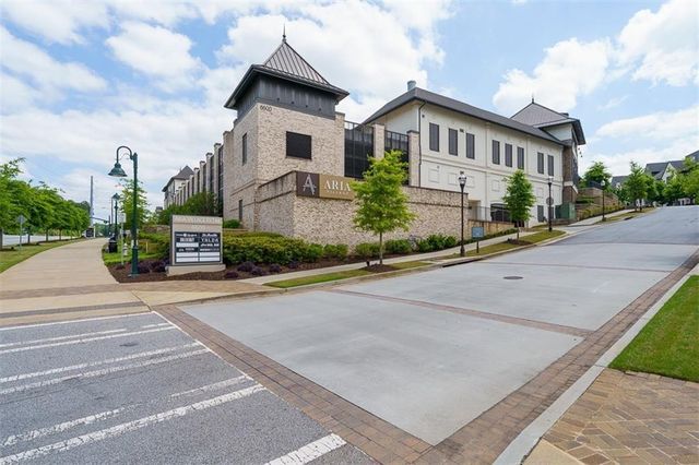 6655 Sterling Drive, Sandy Springs, GA 30328