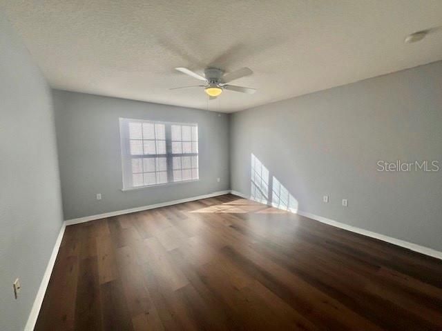 2915 HOLLY BERRY COURT, Kissimmee, FL 34744