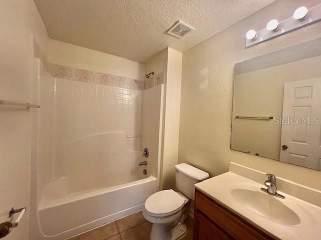 2915 HOLLY BERRY COURT, Kissimmee, FL 34744