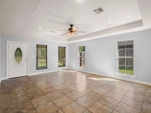 423 Logan St, Deridder, LA 70634