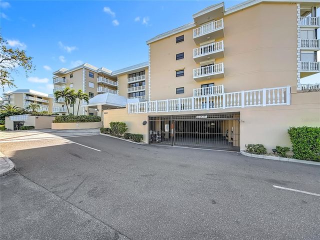 6600 SUNSET WAY 208, St Pete Beach, FL 33706