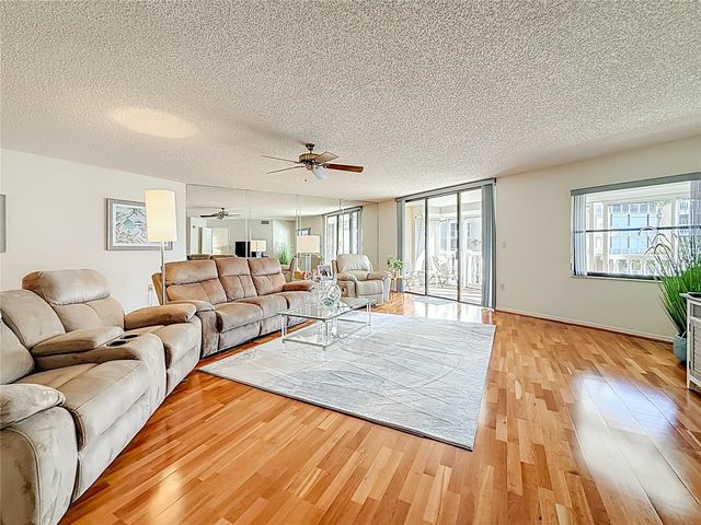 6600 SUNSET WAY 208, St Pete Beach, FL 33706