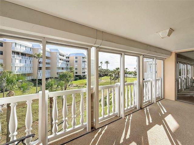 6600 SUNSET WAY 208, St Pete Beach, FL 33706