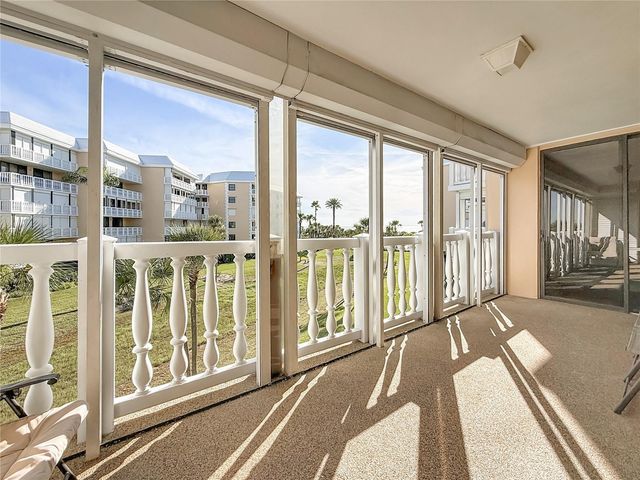 6600 SUNSET WAY 208, St Pete Beach, FL 33706