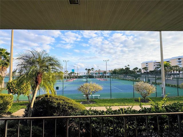 6600 SUNSET WAY 208, St Pete Beach, FL 33706