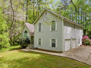 3420 HONEYSUCKLE Lane, Lithia Springs, GA 30122