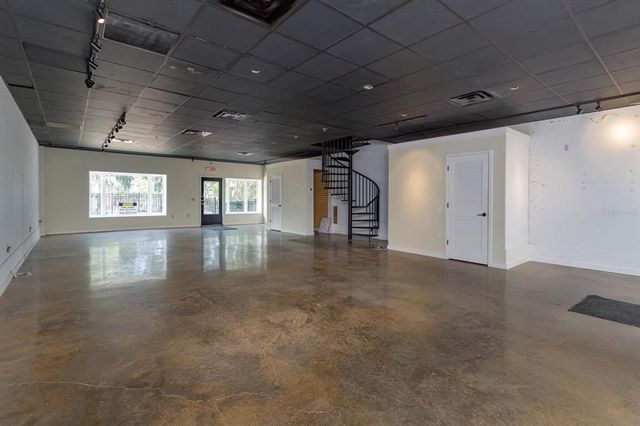 237 W 4TH AVENUE 2, Mount Dora, FL 32757