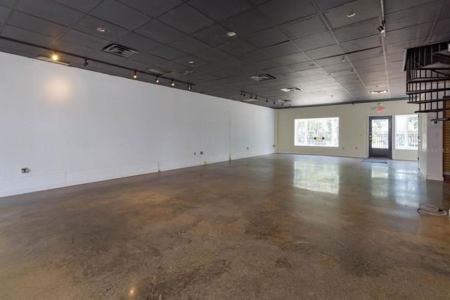 237 W 4TH AVENUE 2, Mount Dora, FL 32757