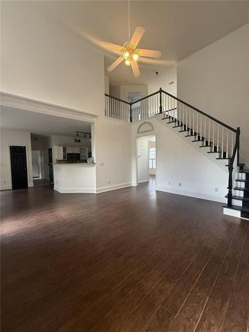 5059 Weatherstone Drive, Buford, GA 30519