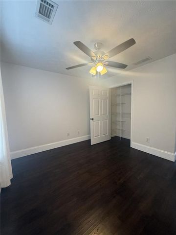 5059 Weatherstone Drive, Buford, GA 30519