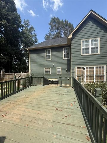 5059 Weatherstone Drive, Buford, GA 30519