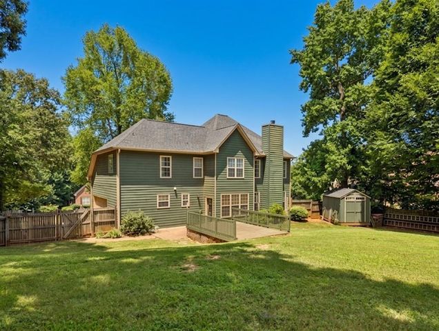 5059 Weatherstone Drive, Buford, GA 30519