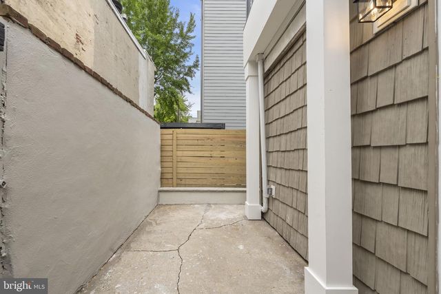 809 S 19TH ST, Philadelphia, PA 19146