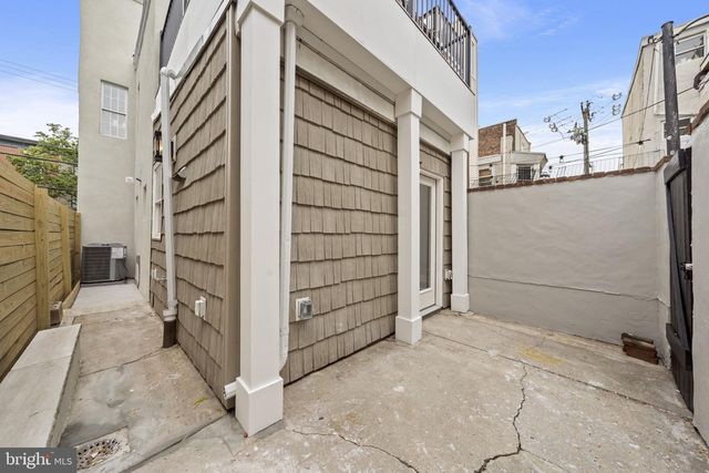 809 S 19TH ST, Philadelphia, PA 19146