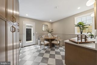 809 S 19TH ST, Philadelphia, PA 19146
