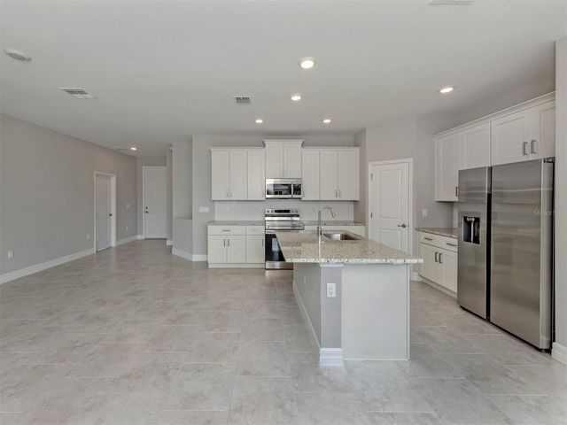 1047 COMFORT LANE, North Port, FL 34288