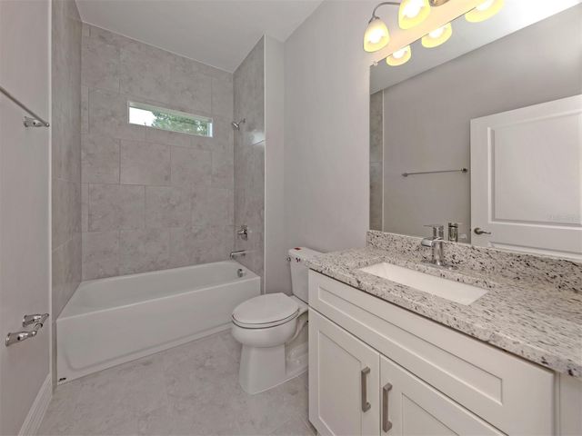 1047 COMFORT LANE, North Port, FL 34288