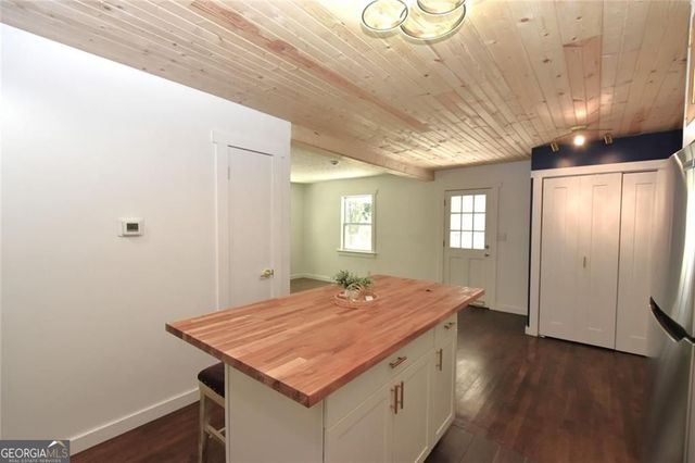 2030 Sanders Drive, Austell, GA 30168