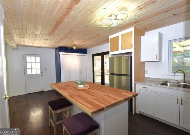 2030 Sanders Drive, Austell, GA 30168