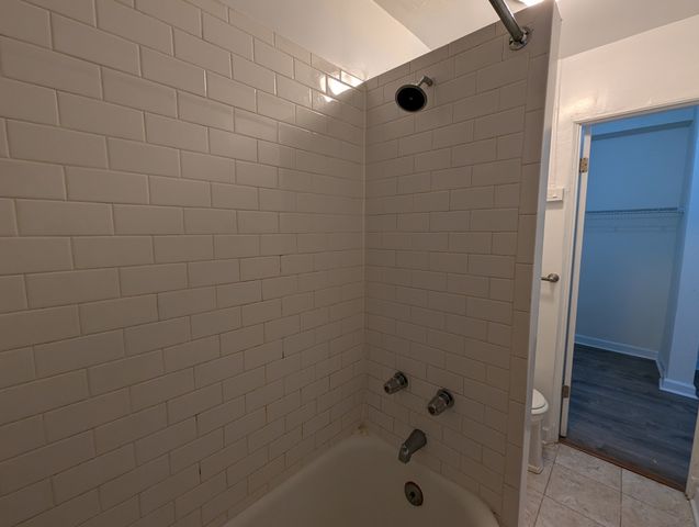 5417 N Kenmore Avenue 204, Chicago, IL 60640