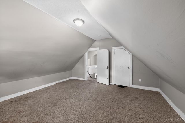 3845 Olivette Avenue, Cheviot, OH 45211