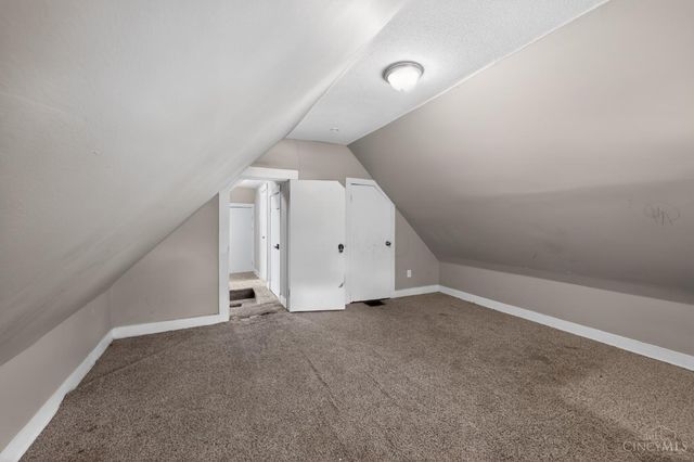 3845 Olivette Avenue, Cheviot, OH 45211