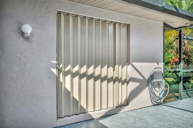 6183 MISTY OAKS DRIVE, Sarasota, FL 34243