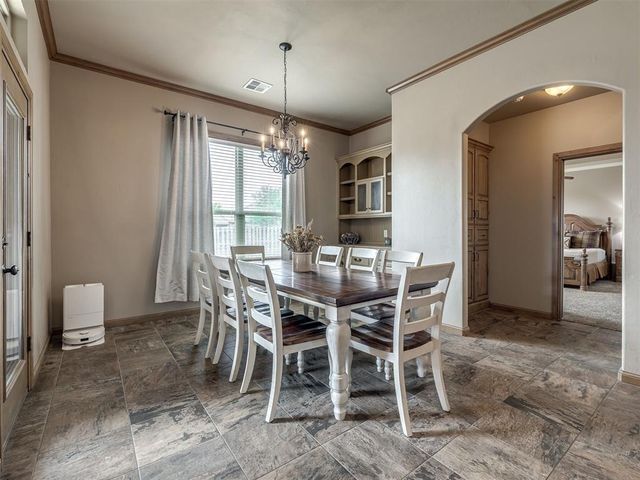 724 Northern Dancer Drive, Edmond, OK 73025