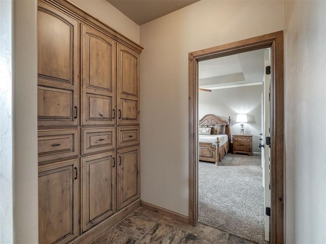724 Northern Dancer Drive, Edmond, OK 73025