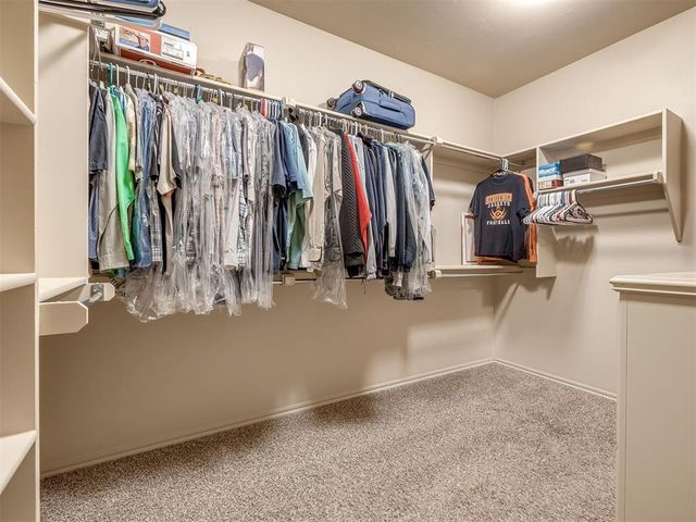 724 Northern Dancer Drive, Edmond, OK 73025
