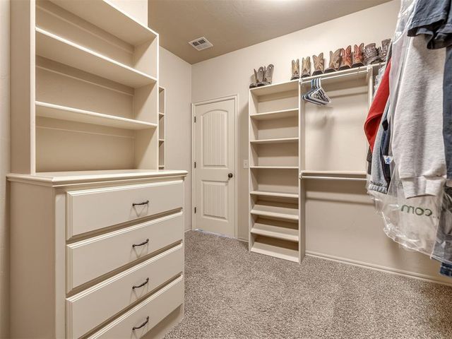 724 Northern Dancer Drive, Edmond, OK 73025