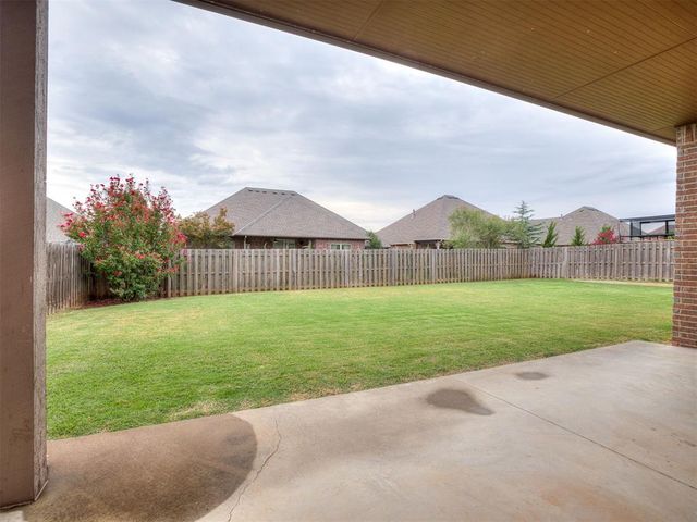 724 Northern Dancer Drive, Edmond, OK 73025