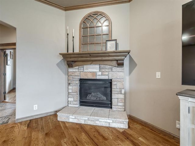 724 Northern Dancer Drive, Edmond, OK 73025