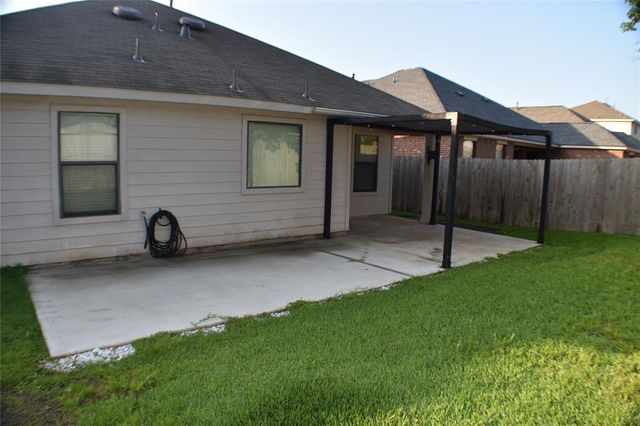 2602 Lexington Park Drive, Spring, TX 77373