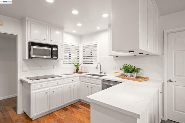35597 Galen Pl, Fremont, CA 94536